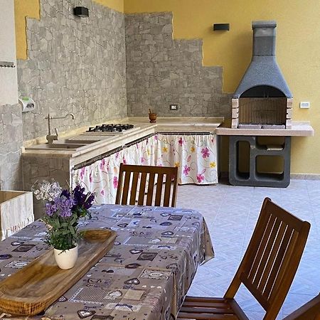 Villa Casa Martina Tre Fontane Exterior foto